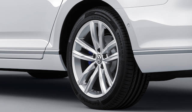 vw_passat_gte_061