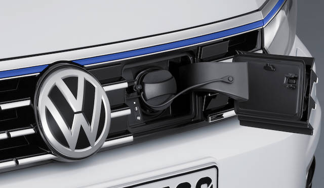 vw_passat_gte_069
