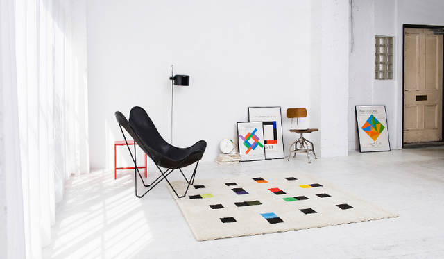 Photo:Masatoshi Takahashi, Styling:Yumi Nakata, Cooperation:Royal Furniture Collection