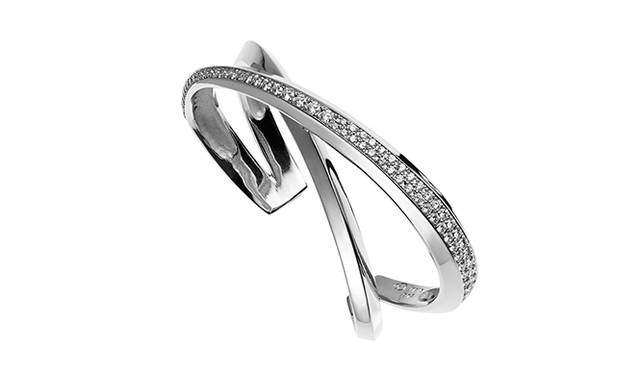 バングル38万7720円（エーエス バイ アツコ サノ）