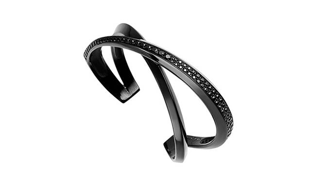 バングル38万7720円（エーエス バイ アツコ サノ）