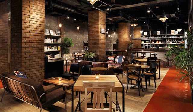 <strong>BLUE NOTE｜ブルーノート・ジャパン</strong>　10月10日にオープンした「BLUE BOOKS cafe 自由が丘」