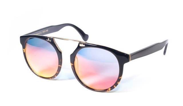 香港発のハンドクラフト アイウェア ブランド「neo-ne」