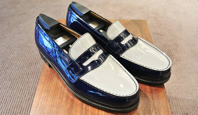 スペシャルオーダーによるローファー