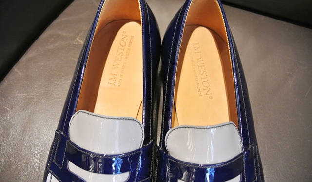 スペシャルオーダーによるローファー