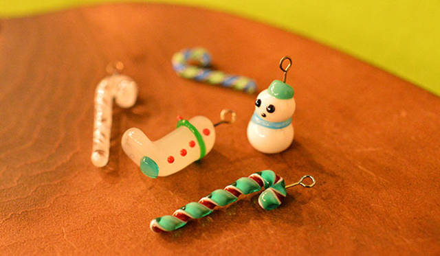 「工房 凛」　ガラスでつくるクリスマスオーナメント