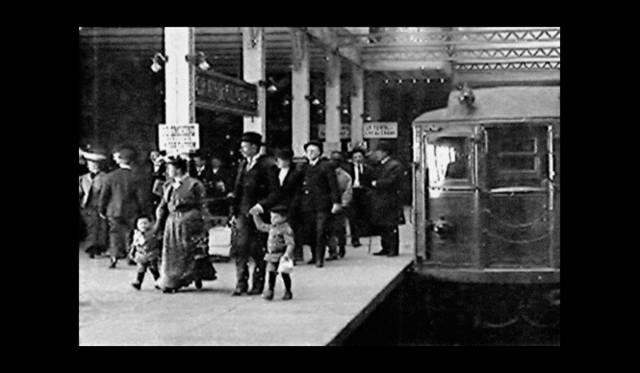 『ニューヨークの地下鉄』（G・W・ビッツァー監督／1905年／4分／24fps／35mm／無声／白黒）※復元版ニュープリント