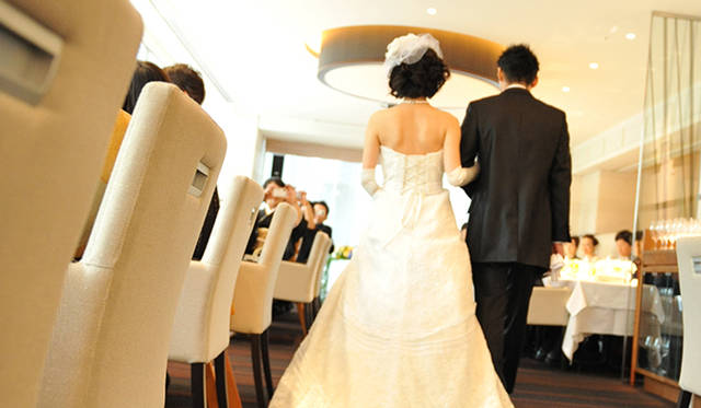 理想の結婚パーティとは、どのようなものだろうか？　目も舌も肥えた強者たちが求めるキーワードは、“美味しい”うえに、“上質”でなくてはならない。そんな感度の高い大人の男女へ向け、新サイト「RESTAURANT WEDDING（レストランウェディング）」がオープンした