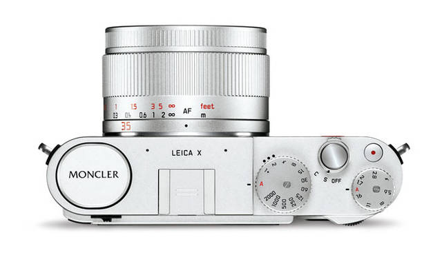 <strong>Leica｜ライカ</strong>　ライカ×モンクレール特別限定モデル「ライカX Edition Moncler」