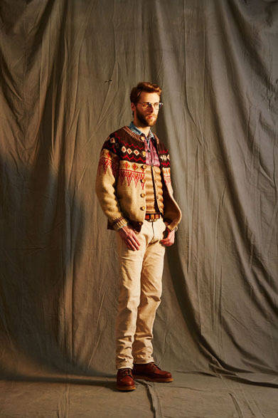 3G NORDIC CARDIGAN 3万24円、AURORA INNER DOWN VEST 2万3544円、DENIM WESTERN SHIRT 2万2680円、MOLE SKIN 5POCKET PANTS 2万3544円