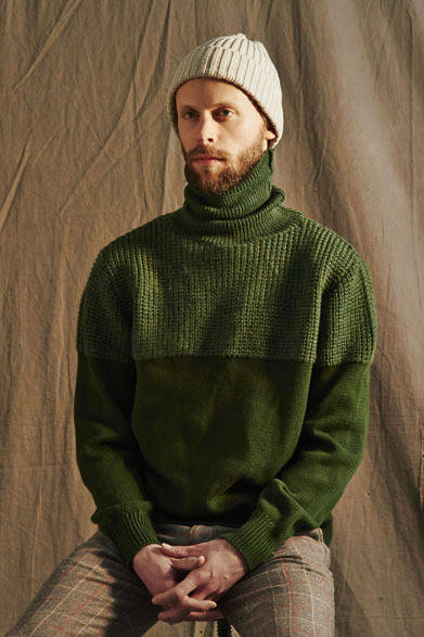 5G TURTLE KNIT 2万304円、WINDOWPEN W&D PANTS1万5984円、KNIT CAP 6264円