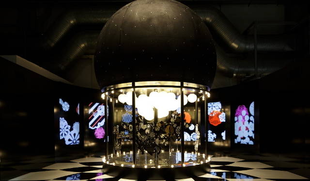 ミラノ、ロンドンと世界各地で注目を集めた「TOKYO MERRY-GO-ROUND by ASAMI KIYOKAWA」も登場