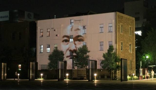 「moving projection theater たてもののおしばい」高橋匡太+柴幸男（象の鼻パーク）