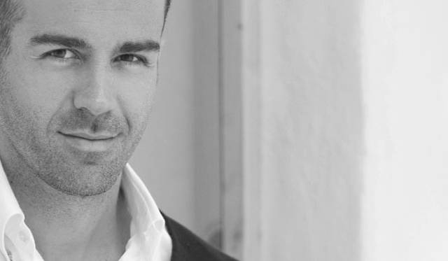 スペイン人デザイナーのVictor Carrasco（ヴィクター・カラスコ）