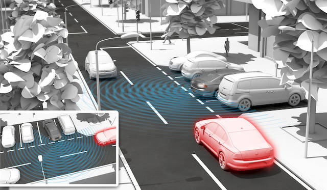 駐車スペースなどからの後退時に左右から接近してくる車両を検知して警告する「リアトラフィックアラート」