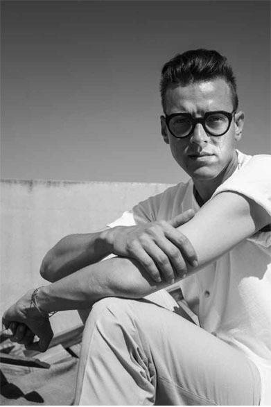 フレーム「Off We Go」