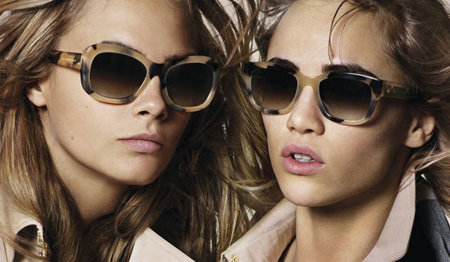 <strong>BURBERRY｜バーバリー</strong>　「The Trench Collection（トレンチコレクション）」