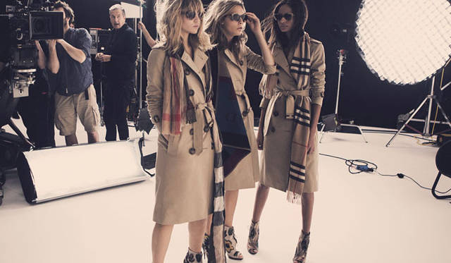 <strong>BURBERRY｜バーバリー</strong>　「The Trench Collection（トレンチコレクション）」