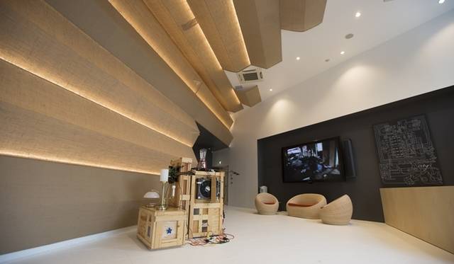 The District of Plywood City by UjinoPhoto by Yasuharu Sasaki/Red Bull Music Academy