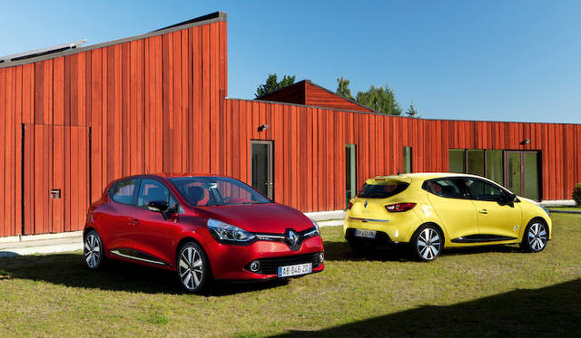 新デザイン戦略にもとづくプロダクションモデル第一号として発表された「ルーテシア」（本国名CLIO）。コンセプトは“LOVE”。写真は本国仕様