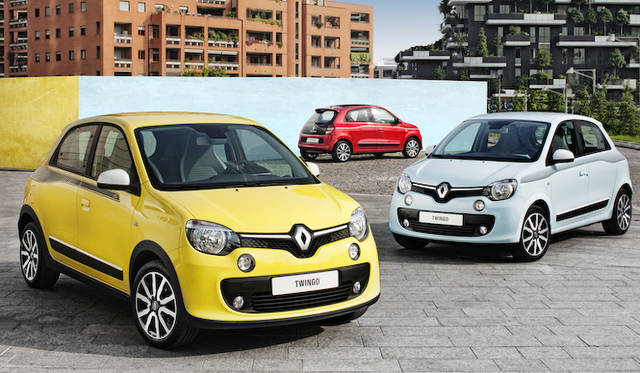 “Play”のコンセプトからつくられた市販モデル「トゥインゴ」。メルセデス・ベンツと共同で開発され、RRレイアウトをもつ