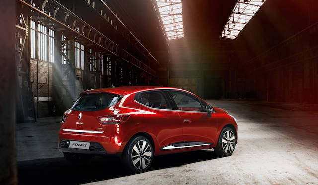 写真は本国仕様のもの（本国では「CLIO」名で販売されている）