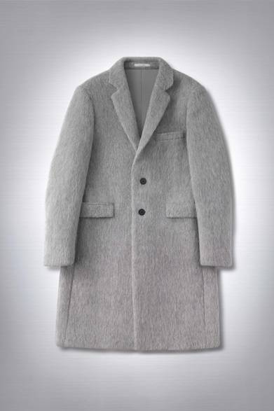 メンズ アルパカ シャギー コート　19万4400円<br /><br />カルバン・クライン プラティナム<br />オンワード樫山 お客様相談室<br />Tel. 03-5476-5811<br />