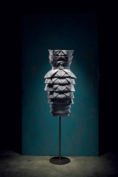 ディオールと日本<br /> © Laziz Hamani