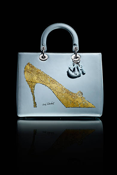 ディオールと芸術家たち<br /> © Laziz Hamani