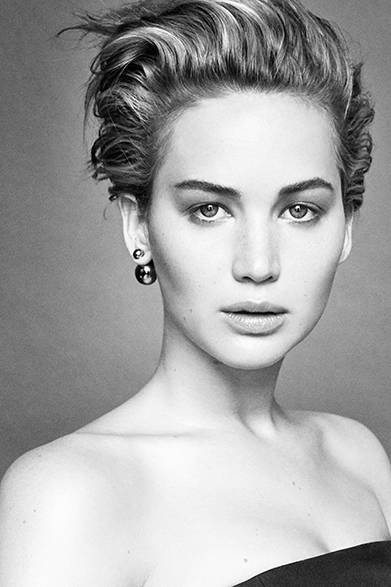 ディオールを纏ったスターたち<br />Jennifer Lawrence by Patrick Demarchelier