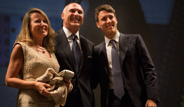 現オーナーファミリー。左からマウリッツィオ・マリネッラ、妻のリア、4代目にあたるマウリツィオの長男・アレッサンドロ