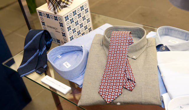 日本でおこなわれた記念展示「Marinella MUSEO」より