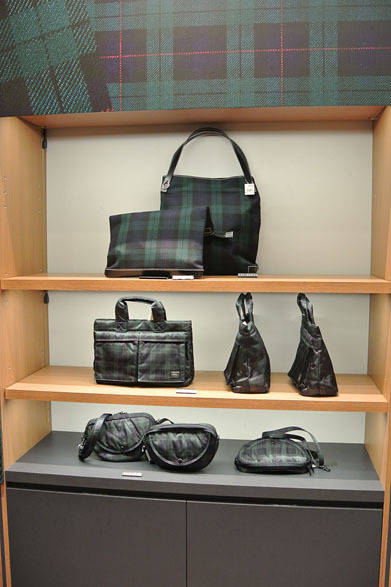 メンズ館1階＝プロモーションスペース「ISETAN TARTAN」