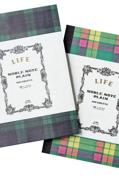 「ライフ」A5サイズノーブルノート各1512円