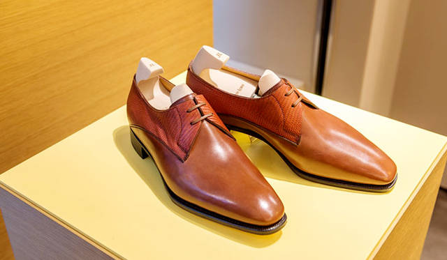 ジョンロブ丸の内店限定モデル「LUFFIELD（ルフィールド）」