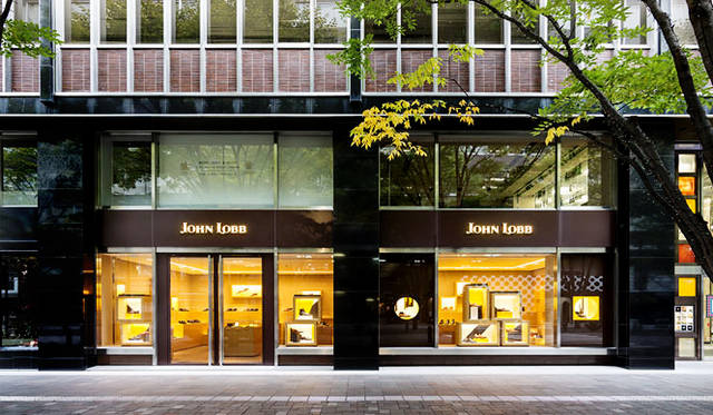 丸の内・国際ビル1階「ジョンロブ丸の内店」
