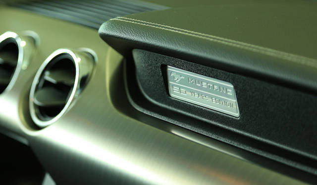 50周年記念モデルの内装