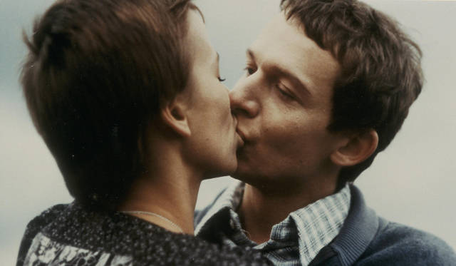 『偶然』クシシュトフ・キェシロフスキ監督　1981年/117分 © DR-MK2