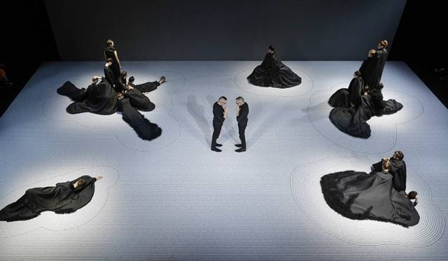 ヴィクター＆ロルフ 2013-14年の秋冬クチュールコレクション