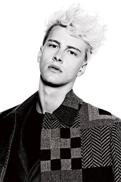 <strong>VALENTINO（ヴァレンティノ）<strong>