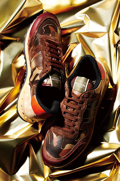 <strong>VALENTINO GARAVANI（ヴァレンティノ ガラヴァーニ）</strong>　シューズ8万6400円（ヴァレンティノ ガラヴァーニ／阪急メンズ東京2階）