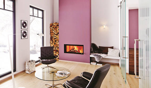 メトロ、シティーともに、オットマンのないローバックのタイプも用意。ローバックは家族や友人との語らいのひとときに最適