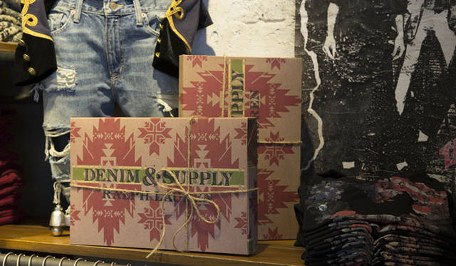 「デニム＆サプライ ラルフ ローレン」の限定のギフトボックス