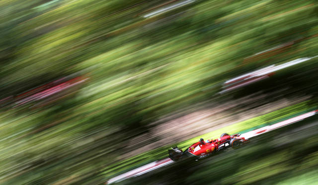 Photographs by SAKURAI Atsuo