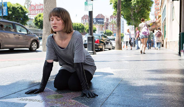 特別招待作品：『マップ・トゥ・ザ・スターズ』デヴィッド・クローネンバーグ監督　※クロージング作品