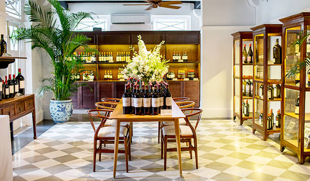 「家庭でのもてなしが究極の贅沢」をコンセプトに掲げた今年のイベント。1900年代に建てられた邸宅をキャンバスに見立てて、自由自在にコレクションを展示していたのが印象的だった