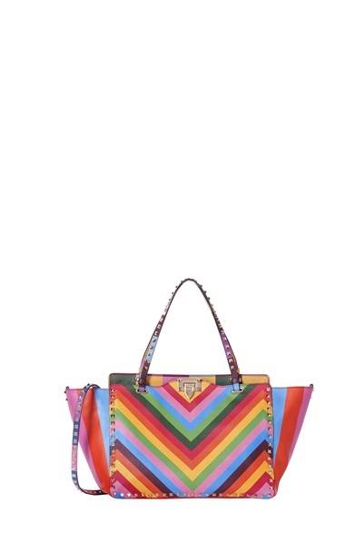 MEDIUM TOTE 36万6000円（税抜）