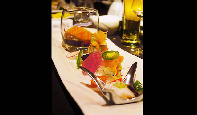 ［番外編］編集部が見つけたアートなトロント<br />「ハウス・オブ・モーメンツ」。刺身の盛り合わせ