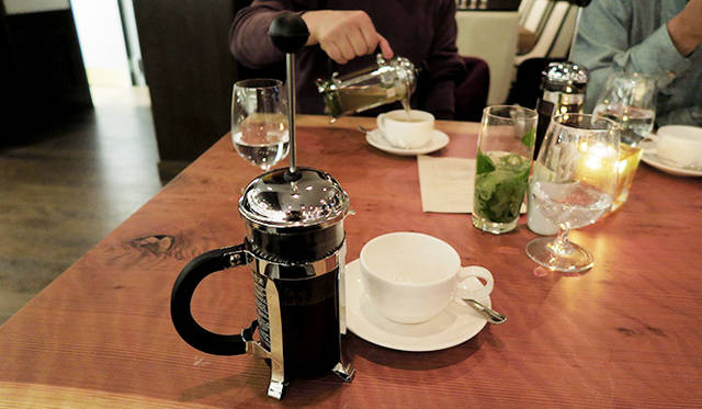 ［番外編］編集部が見つけたアートなトロント<br />「モンテチート・レストラン」。落ち着いた大人のゲストが多いので、着飾って出かけたい