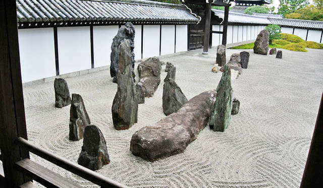 <strong>PERRIER-JOUËT｜ペリエ ジュエ</strong>　東福寺方丈庭園